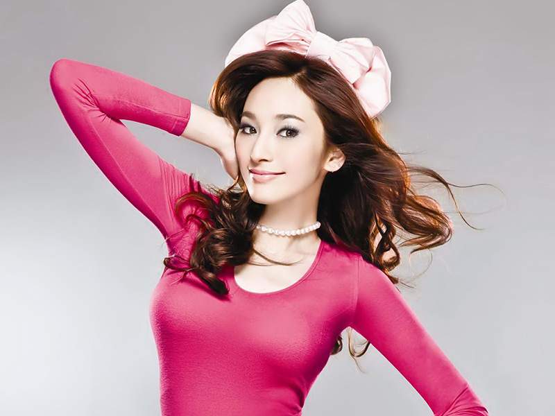 特斯拉人(rén)形機器人(rén)集體出街!馬斯克稱要(yào)搞100億台|美女(nǚ)壁紙(zhǐ)|高清美女(nǚ)壁紙(zhǐ)|高清壁紙(zhǐ)